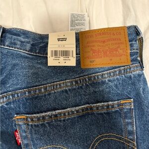 Levi's Women's High Rise Blue Jeans